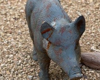 Metal Piglet Patio Statue	9 x 6 x 15in	HxWxD
