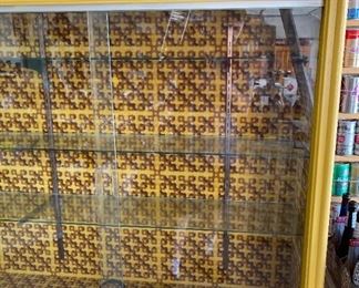 Huge Display Cabinet	48x97x18in	HxWxD
