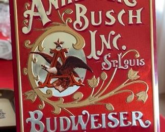 Budweiser Metal Sign  LU-774	25.5x15in	HxWxD
