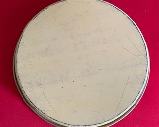 1959 Blatz Beer 3 Guys Bottle Can Keg Statues Figures Bar Metal Tray	13in Diameter	
