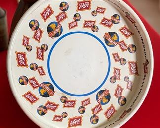 1960s Schlitz Go for The Gusto  beer tray	13in Diameter	
