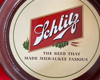 Vintage Schlitz Beer Tray Sclitz Brewing Company Milwaukee Wisconsin	13in Diameter	
