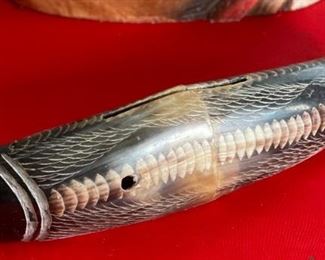 Hand Carved Horn EEL	12in long	
