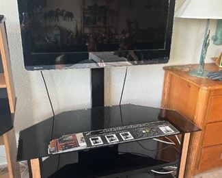 Bell’O three Way flat panel TV display entertainment center display	51x44x22in	HxWxD
