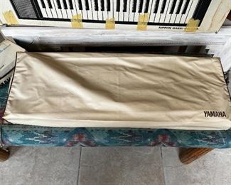 Vintage Yamaha Portable Keyboard Model PS-20 with original box	34x13in	
