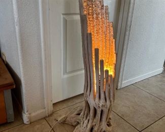 Saguaro cactus skeleton lamp	40.5 x 17in Diameter	
