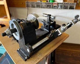 Foley Belsaw Saw Sharpener	Board measurements for sharpener sit on 18 x 15	
