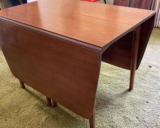 1959 MCM Drexel Profile Dining Room Table W/ 6 Chairs John Van Koert Mid Century Modern K46 K62 Drop Leaf	Table: 109 - 28in Long x 42Wide x29in H	

