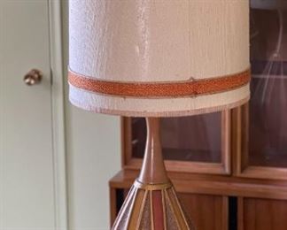 1pc MCM Ceramic & Walnut Table Lamp Mid Century Modern	44.5in H 15in Diameter	
