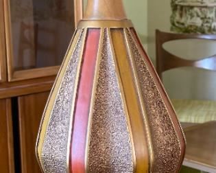 1pc MCM Ceramic & Walnut Table Lamp Mid Century Modern	44.5in H 15in Diameter	
