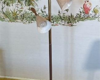 1960s MCM 3-Tier Fiberglass Cone Floor Lamp Mid Century Modern	62x16x6in	
