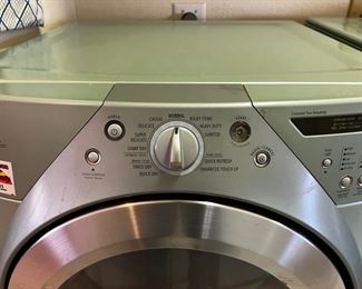 Whirlpool Duet Steam front load Dryer	38x27x 28.5in	HxWxD
