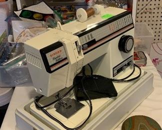 Singer Sewing Machine