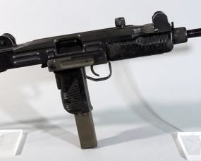 McKay Enterprises RMUZ-09 9mm Para Rifle SN# RMU02504, 2 Total Mags, Underfold Stock