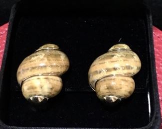 Signed “MAZ” 14K Shell Earrings
