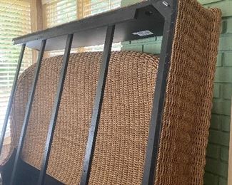 Gorgeous Queen Size Stanley Furniture Company Cabana Bed!