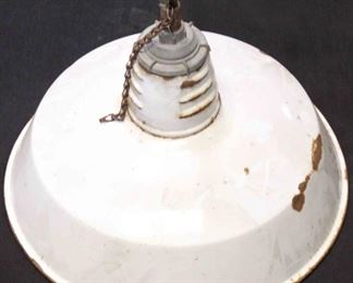 33 - Industrial white light fixture 17 diameter
