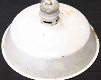 34 - Industrial white light fixture 17 diameter
