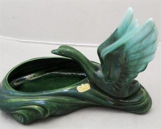 192c - Royal Haeger "Swan" Planter 11" x 8"
