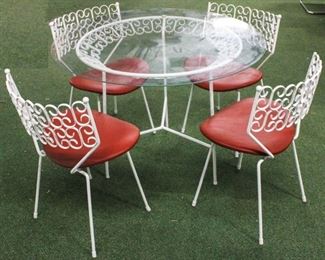 198 - Vintage Arthur Umanoff 5 piece metal patio set glass top table 28 1/2 x 40 1/2 chairs 30 x 18 1/2 x 18