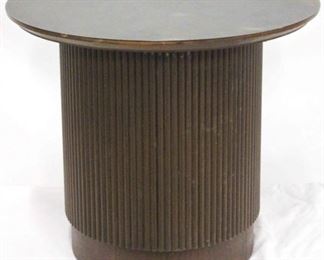 252 - Vintage Lane round grooved pedestal drum table 17 x 20
