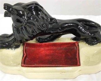 261 - Vintage ceramic lion caddy 6 x 11 1/4 x 5 1/4
