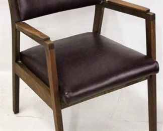 314 - Myrtle Desk vintage arm chair in brown 33 x 22 x 22
