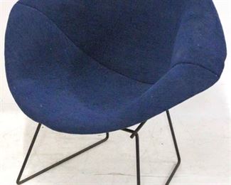 324 - Knoll diamond Bertoia chair in dark blue 30 x 34 x 31

