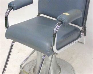 350 - Vintage adjustable barber chair 41 x 25 x 32
