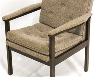 404 - Vintage Broyhill mid-century upholstered arm chair 34 x 22 1/4 x 22 3/4
