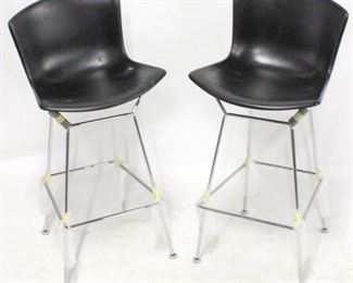 433 - Pair Knoll Bertoia chrome base stools black shell seats, all are loose, need to be screwed together extra black shell seat included 41 x 21 x 20
