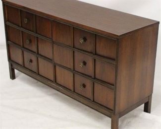 553 - Gunstock walnut mid-century 6 drawer dresser 30 x 52 x 18
