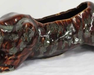 559 - Vintage ceramic tiger planter figurine 5 x 20
