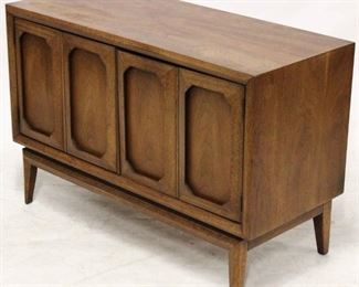 748 - Vintage double folding door mid-century credenza 26 1/2 x 39 1/2 x 16 1/2
