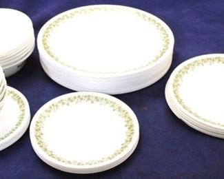 1095 - 37 Pieces Corelle
