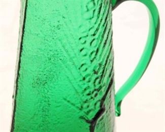 1138 - Wayne Husted Bischoff 1963 green glass pitcher 9.5 tall
