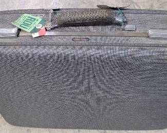 1613c - Brown American Tourister suitcase 16 x 21 x 6
