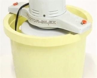 787 - Vintage yellow ice cream maker
