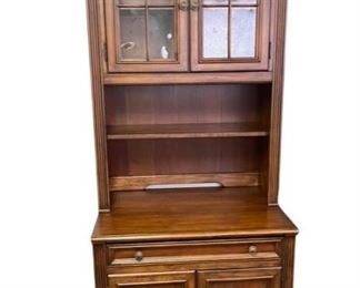 Hooker Furniture Brookhaven Home Office Collection Brookhaven 32'' Computer Desk And Door Hutch