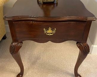 Kincaid Furniture End Table with Drawer 