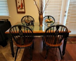 Tile Top Kitchen Table & Chairs 