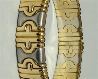Heavy 18k Gold Bangle Bracelet 