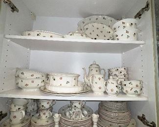 Villeroy and Boch China Petite Fleur