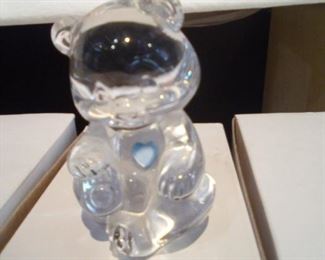 Fenton Glass Bear Figurine 