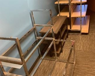ASSORTED SHELVING FOR T-SHIRT SALES