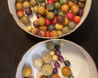 B032 Vintage Clay Marbles