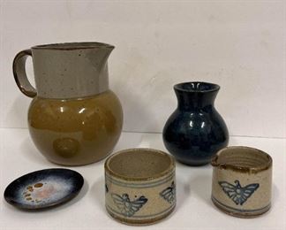 B080 Beautiful Stoneware And More