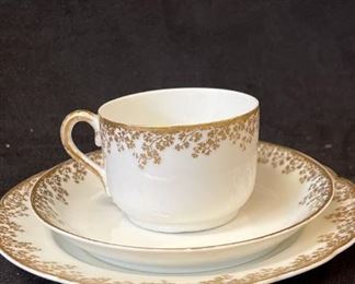B090 Decor JPL France Demitasse Cups Saucers and Dessert Plates
