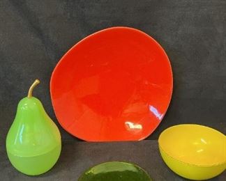 B094 Ceramic Glass Enamel Mid Century Pieces