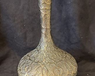 B105 Ornate Brass Lamp Base